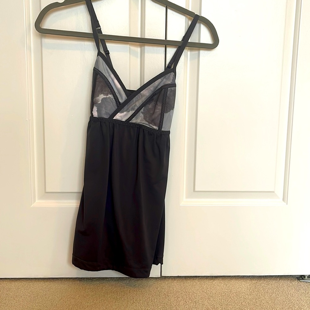 Lululemon workout too